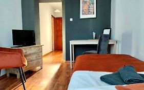 KAMIENICA Pokoje&Restauracja